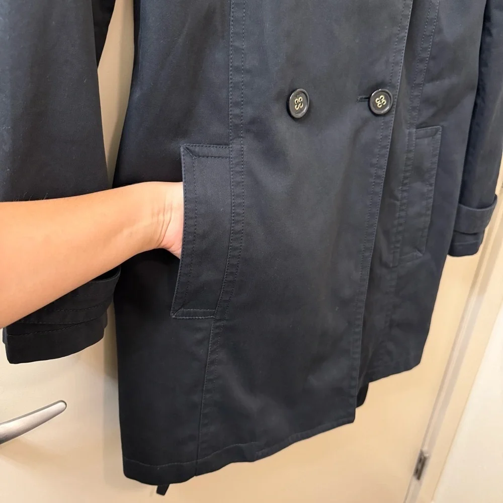 Coach women’s Cotton mid length Trench Coat in black size XS normcore fall